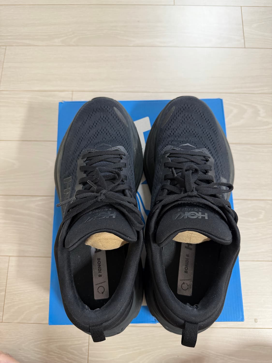 호카 본디8 블랙 275mm 운동화 상품이미지2