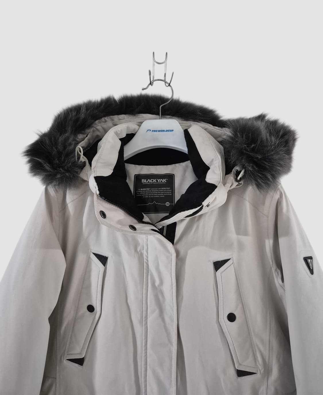 [95]블랙야크 여자 고어텍스 구스다운 롱패딩 상품이미지2