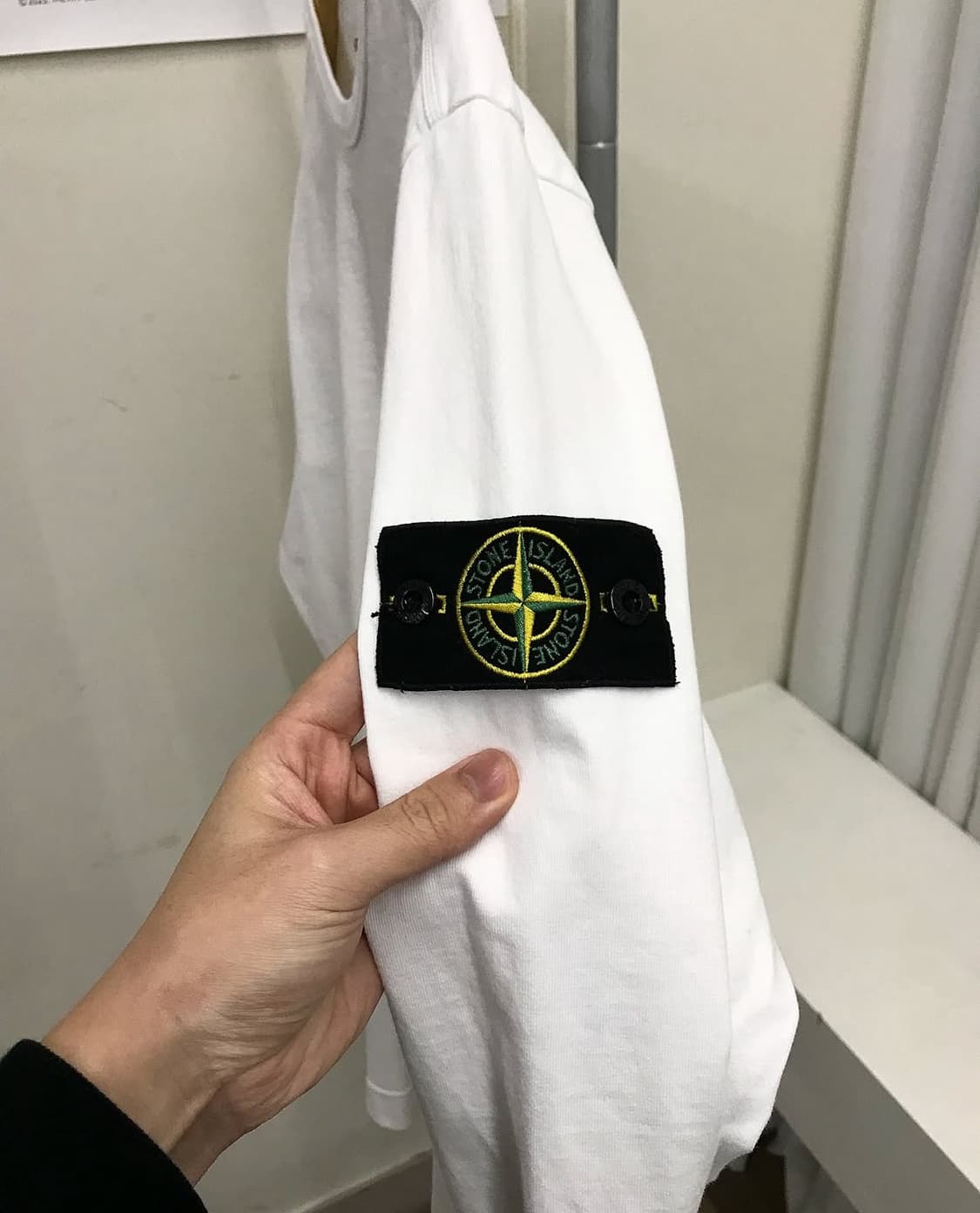 스톤아일랜드 크루넥 롱슬리브 긴팔티 상품이미지3