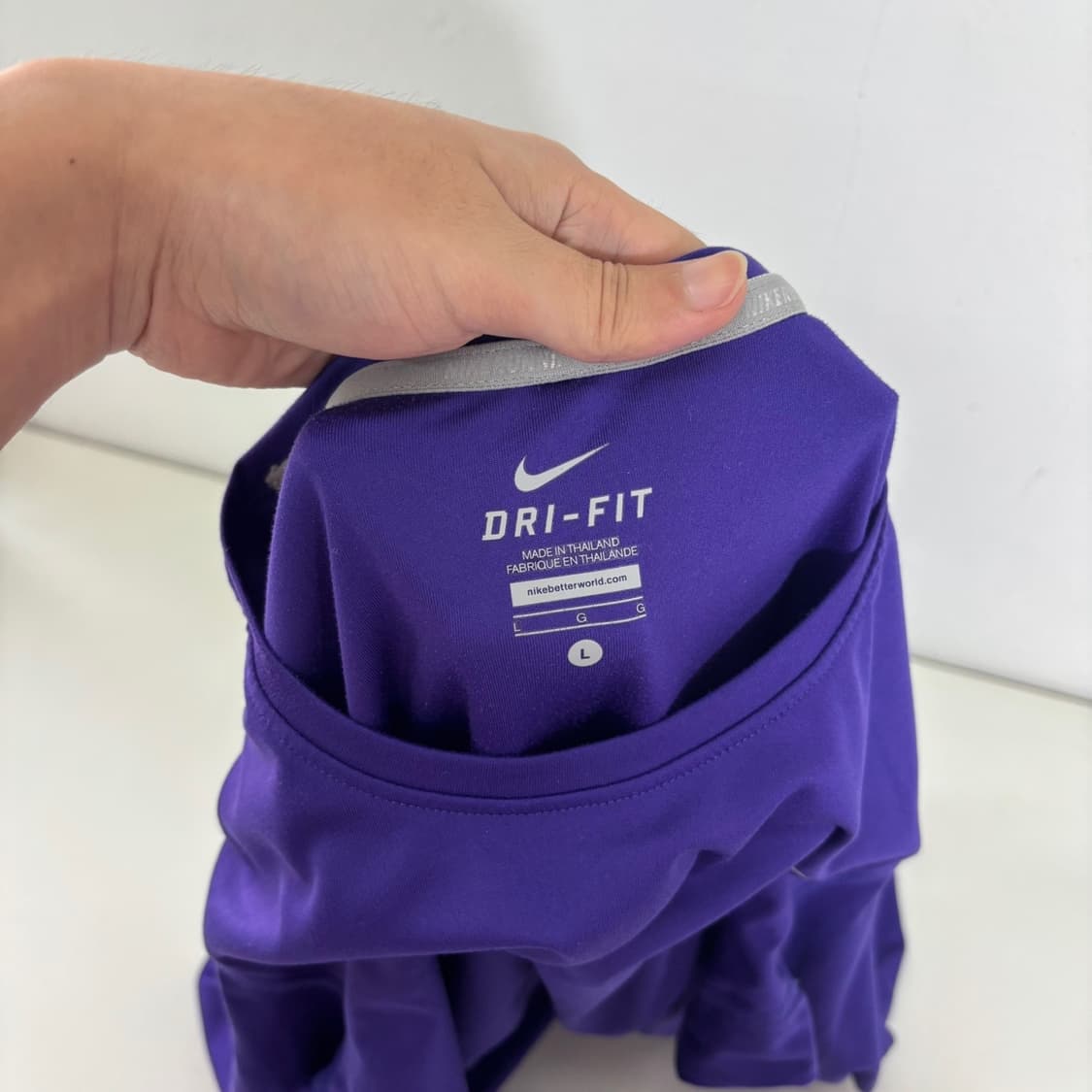 우먼L 나이키 블루 스우시스카치 DRI-FIT 트레이닝 긴팔티 상품이미지4