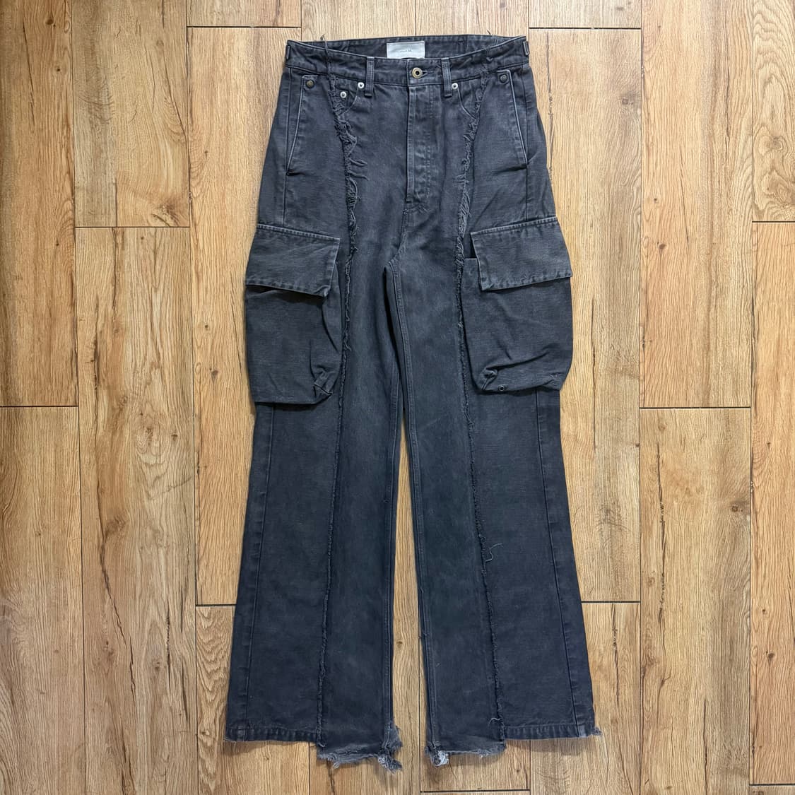 Vujade 007 Divisor Flared Cargo Pants 상품이미지1