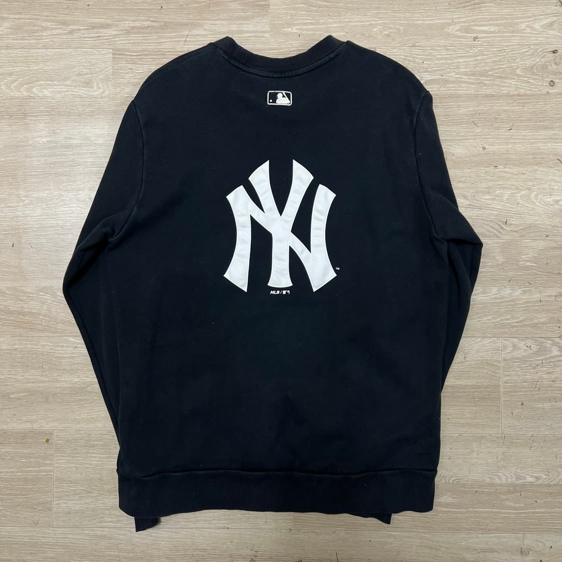 MLB 엠엘비 뉴욕양키스 NY 빅로고 맨투맨 티셔츠 [블랙] L/100 상품이미지5