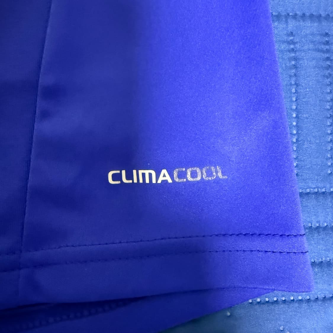 첼시 10-11 시즌 홈 램파드 마킹 유니폼 (정품) 판매합니다. 상품이미지5