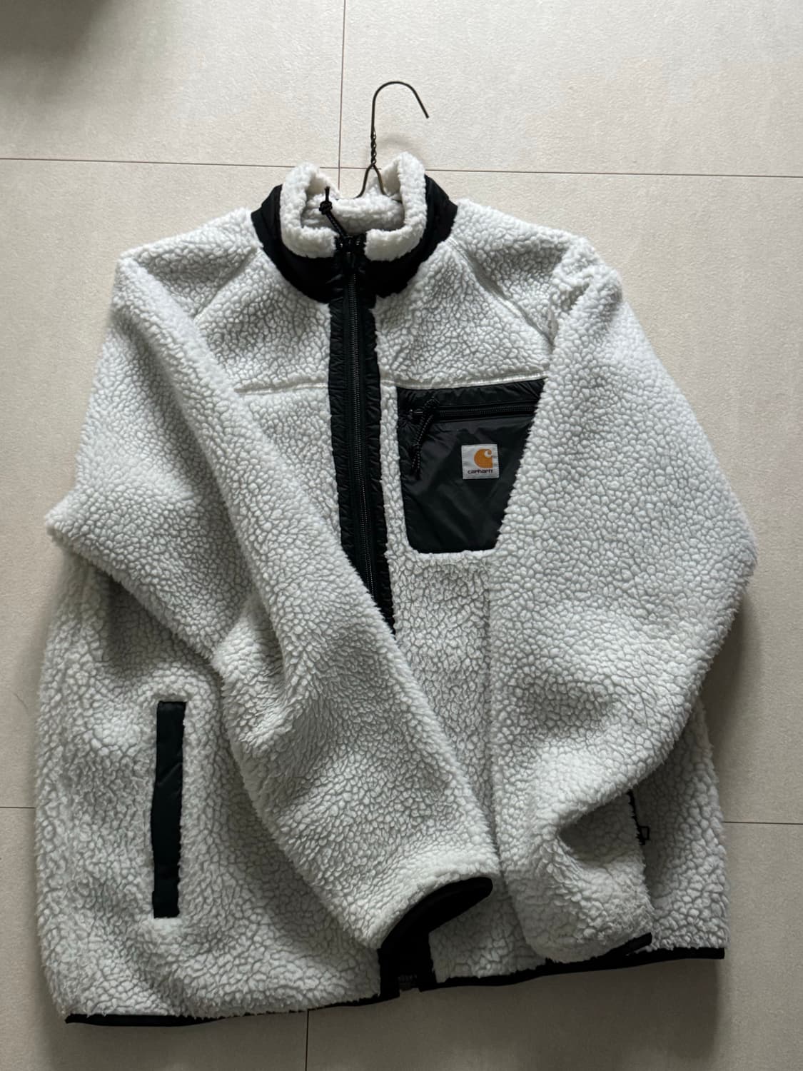 칼하트 화이트 쉐르파 플리스 자켓 상품이미지1