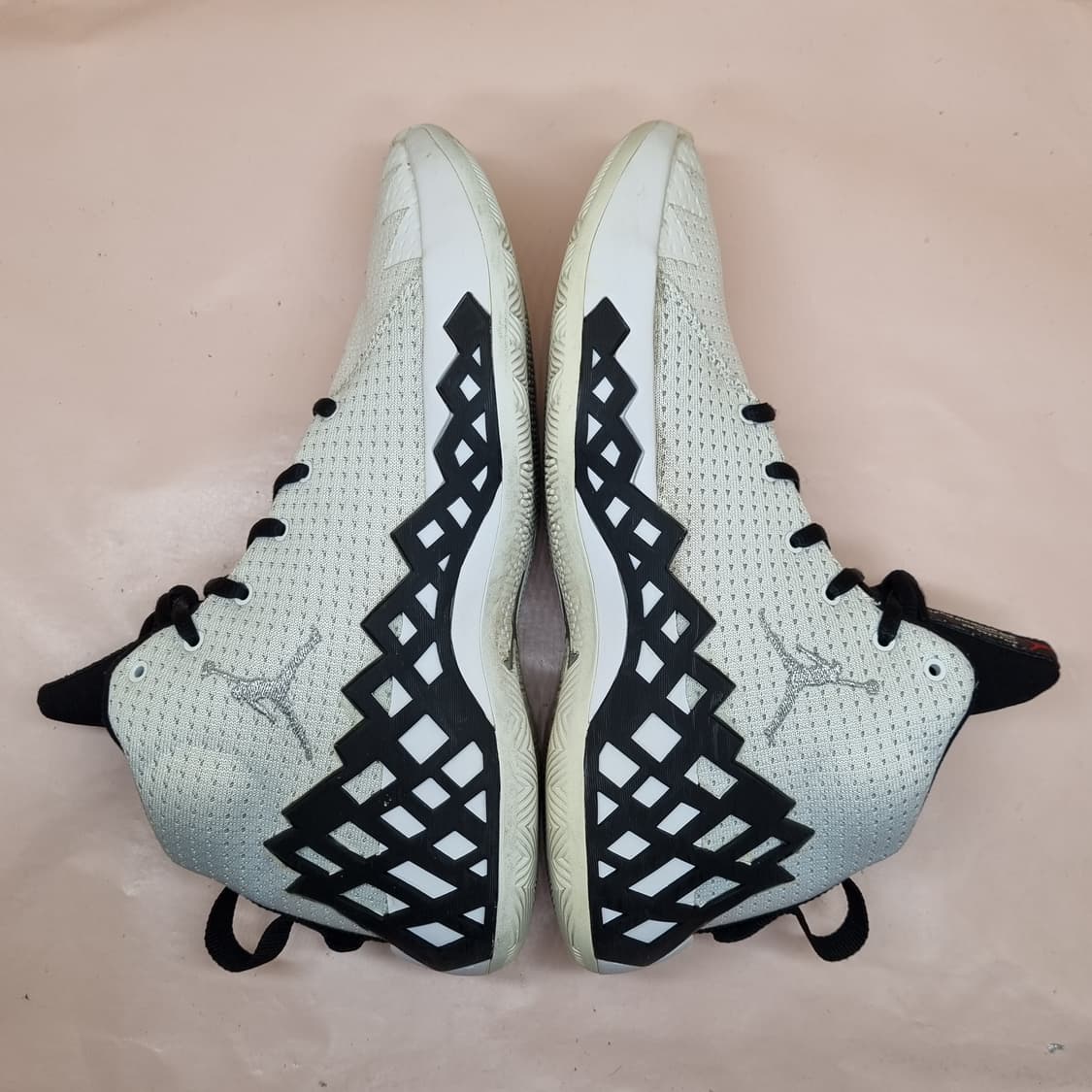 나이키 조던 점프맨 다이아몬드 미드 농구화 265 상품이미지5