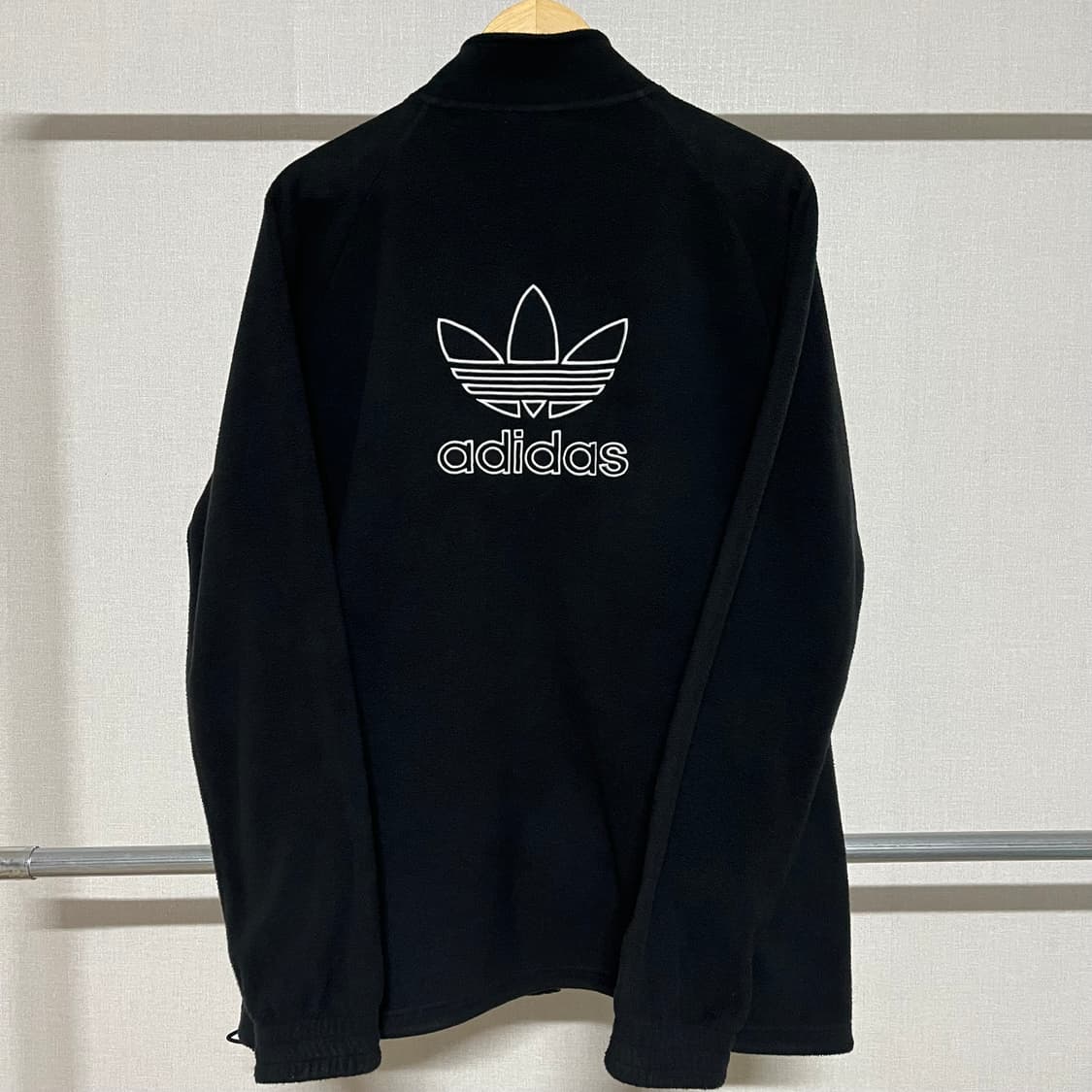 아디다스 블랙 플리스 집업 L 상품이미지2