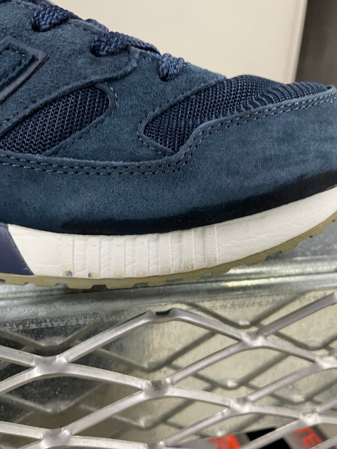 뉴발란스 클래식 90s 네이비 275 (gr-4064) 상품이미지9