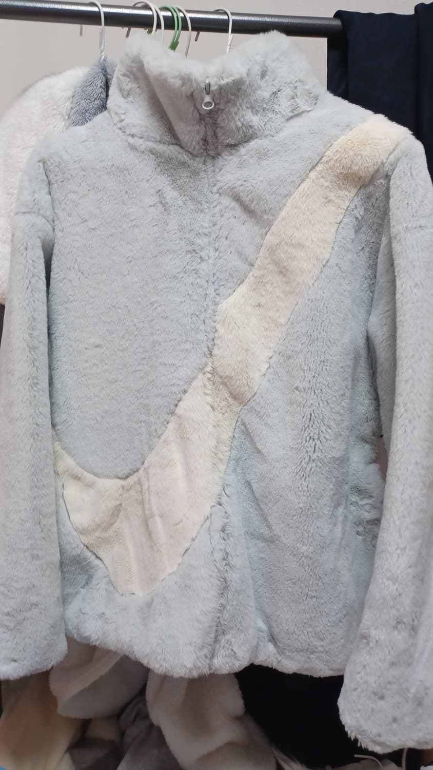 나이키 빅스우시 퍼 후리스 상품이미지1