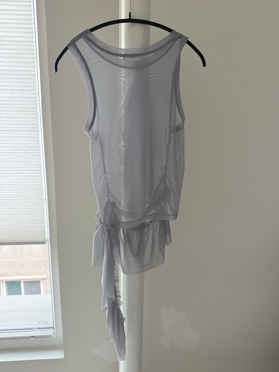 LCDC MESH FRILL SLEEVELESS TOP grey 상품이미지2