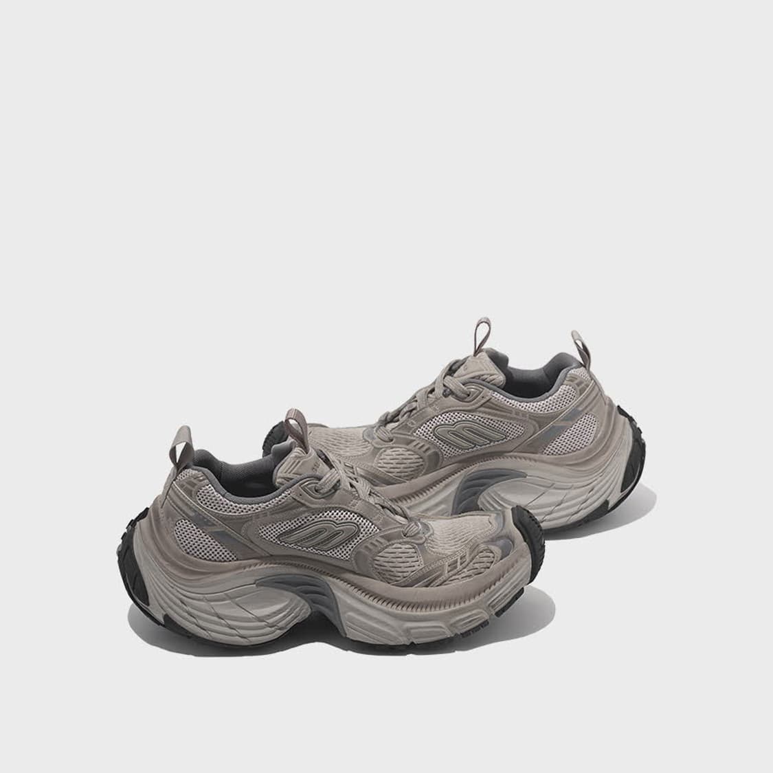 BALENCIAGA sneakers EU42 상품이미지3