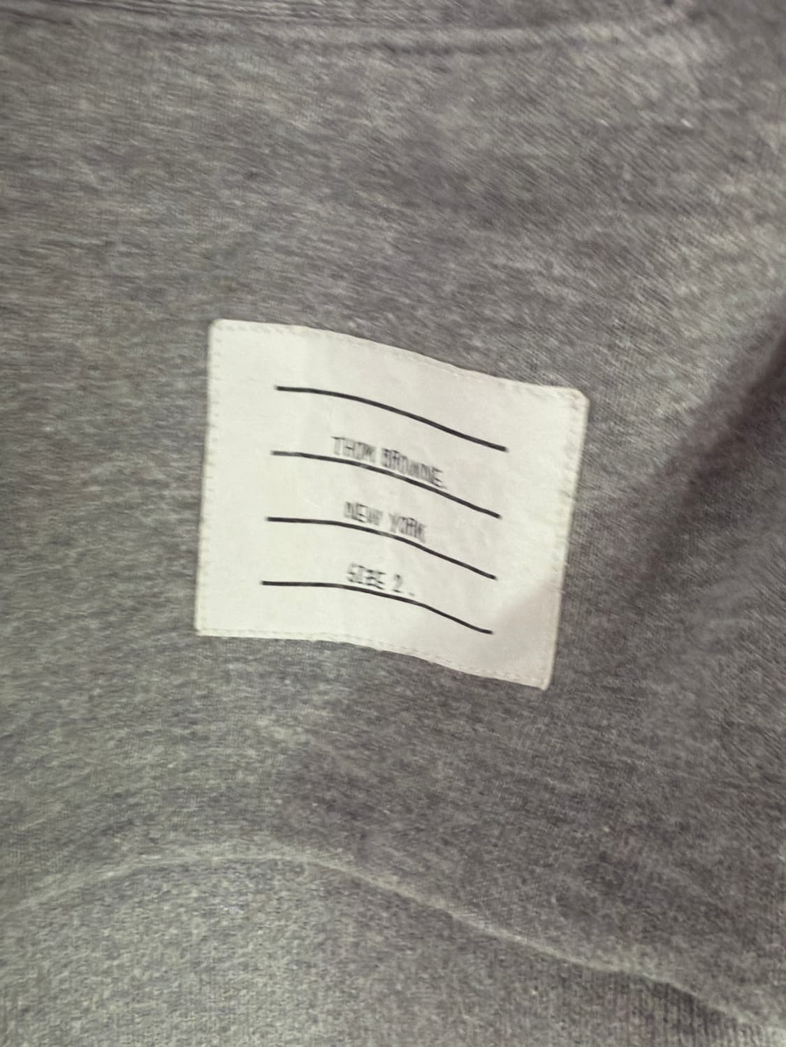 톰브라운 가디건 2사이즈 상품이미지4