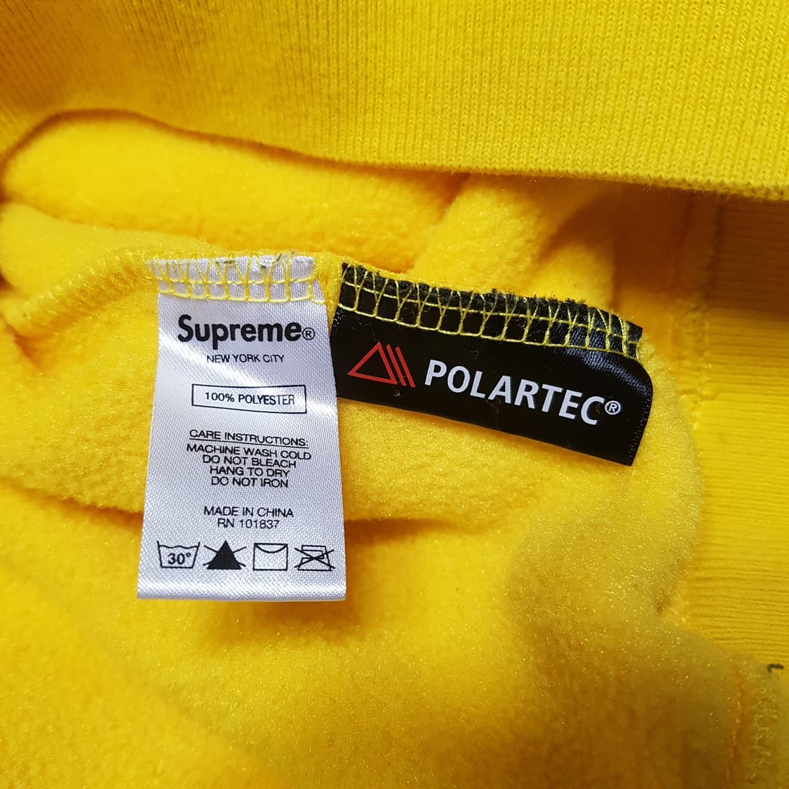 L 슈프림 폴라텍 스몰박스 크루넥 옐로우 맨투맨 상품이미지7