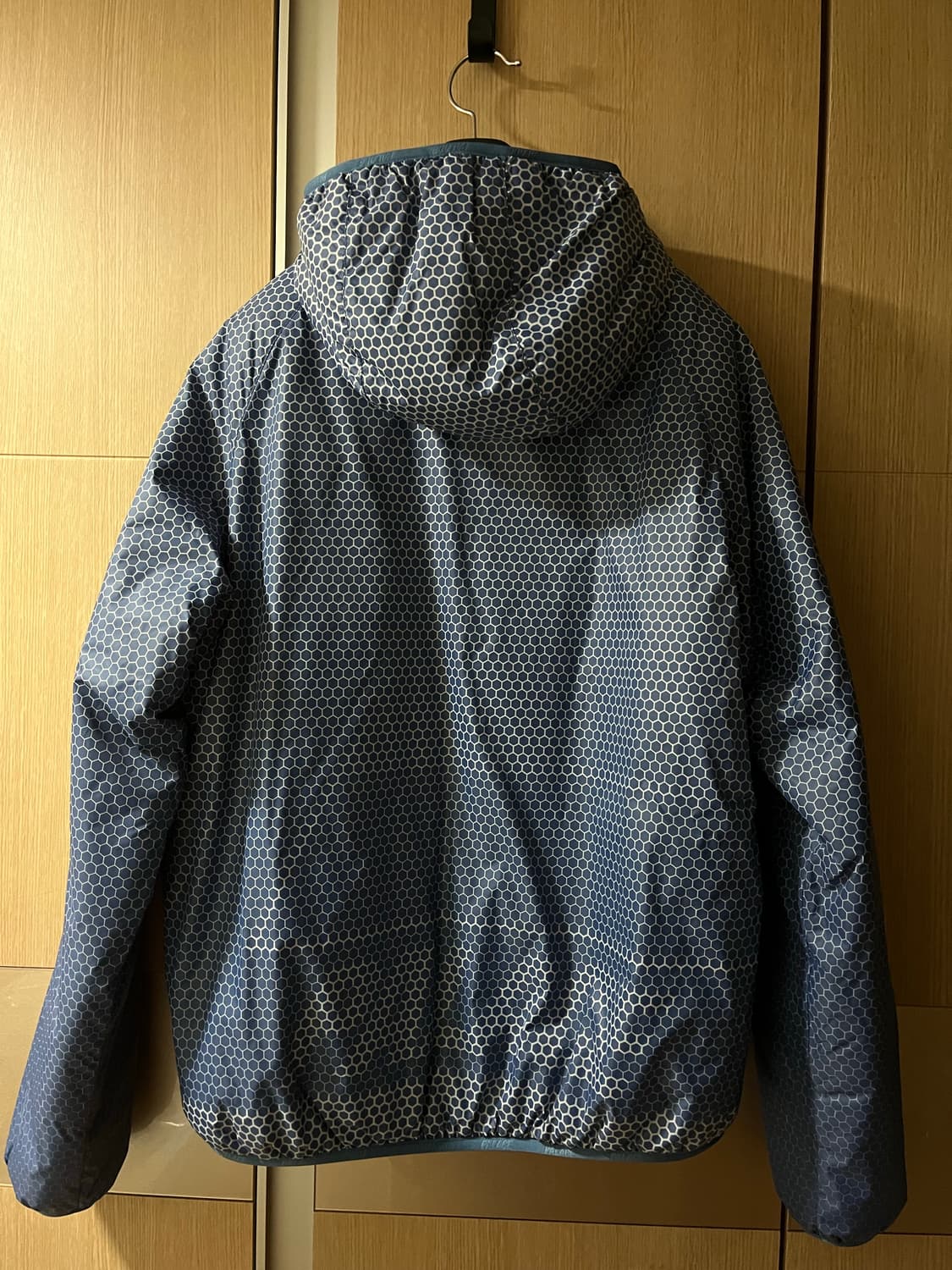 팔라스 헥사곤 퍼텍스 자켓 블루 S 팝니다 상품이미지6