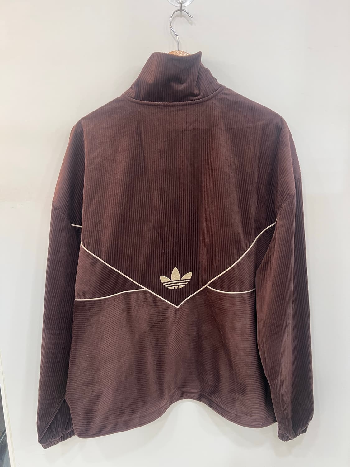 아디다스 코듀로이 브라운 져지 상품이미지2