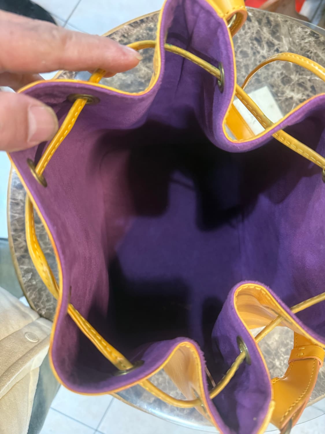 정품 루이비통 에삐 노에 팝니다 상품이미지7