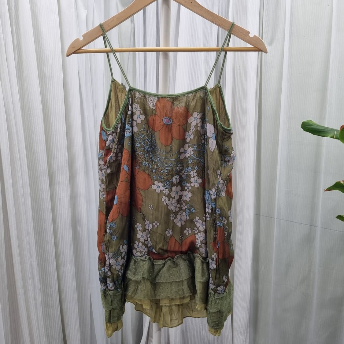 CLEF DE SOL 플라워 쉬폰 러플 롱나시 1949 상품이미지2