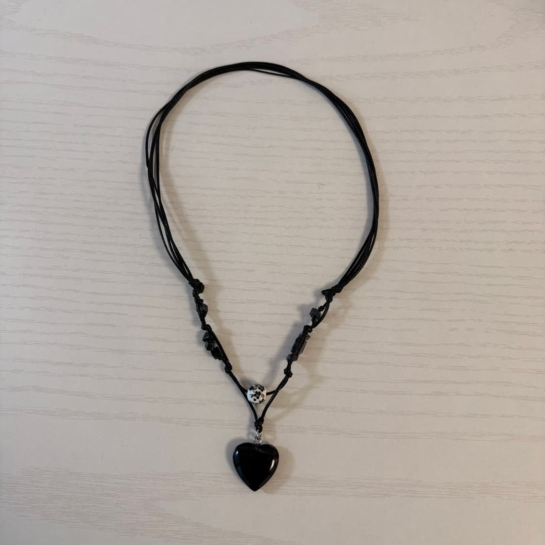 핀쿠노마루 원석 목걸이 (블랙 블라썸) (길이조절 가능) 상품이미지4
