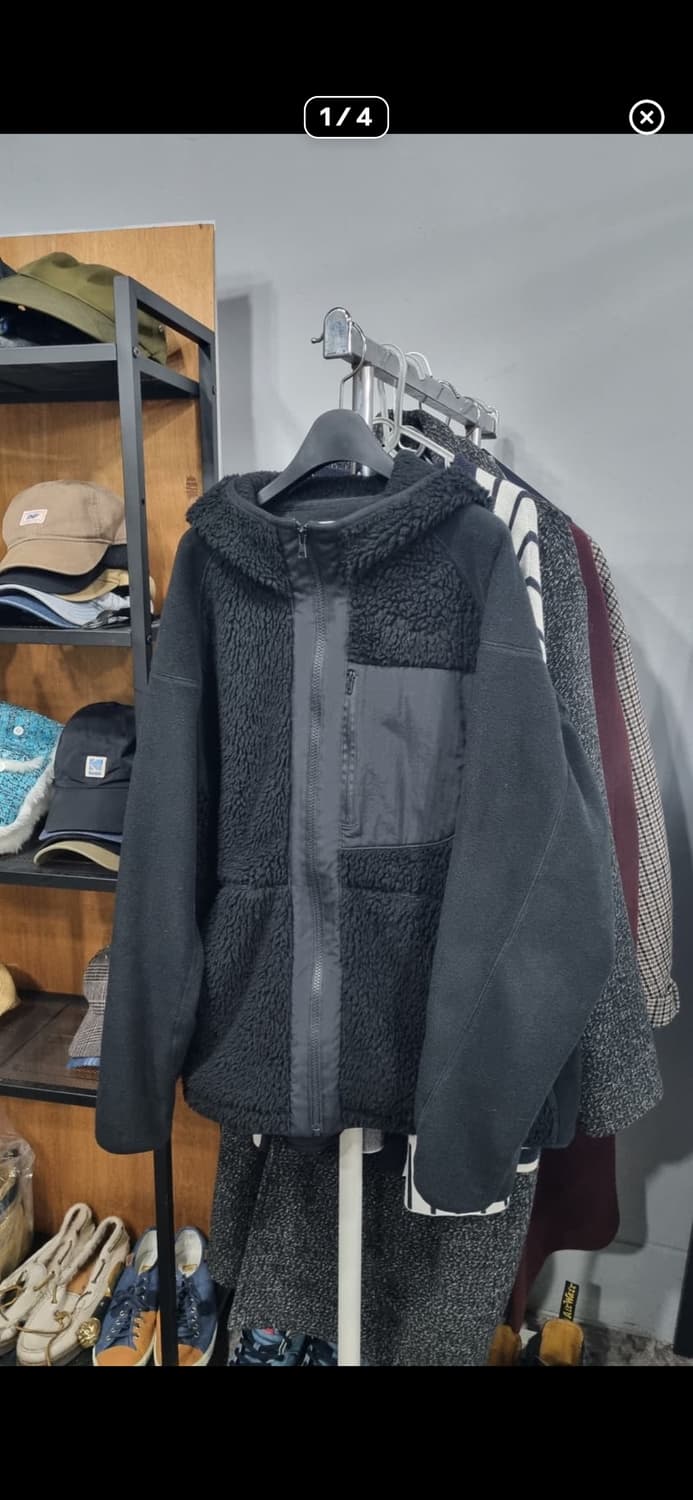 유니클로 x 화이트 마운테이너링 콜라보 후리스 L 상품이미지1