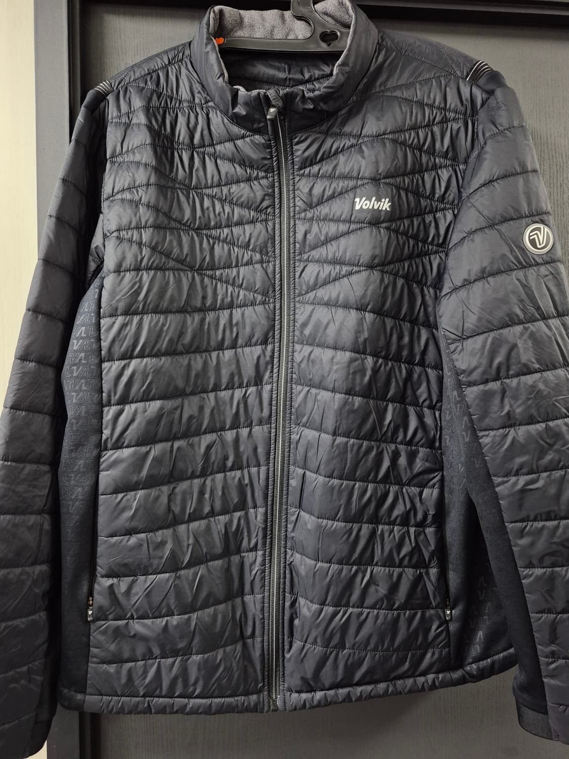 볼빅 정품 경량패딩 105사이즈 팝니다  상품이미지1