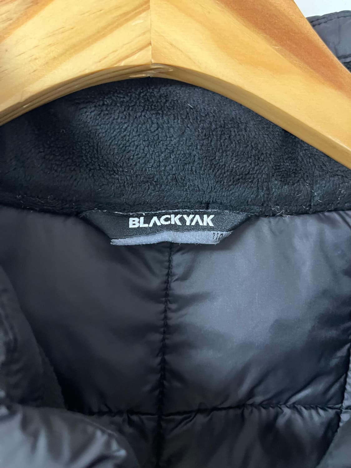 블랙야크 경량패딩 조끼 상품이미지9