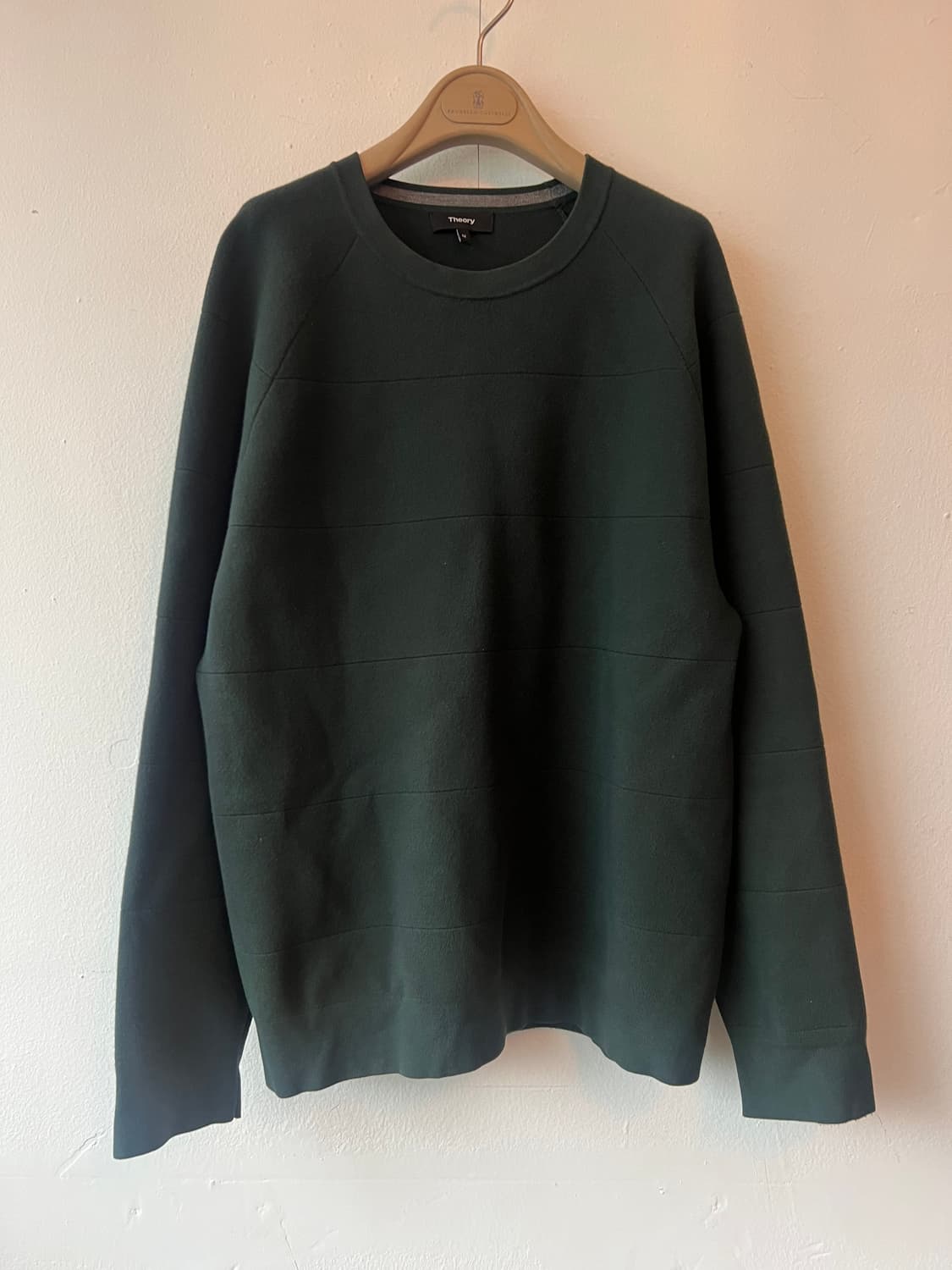 띠어리 남성 카키 니트티셔츠 라운드니트  상품이미지2