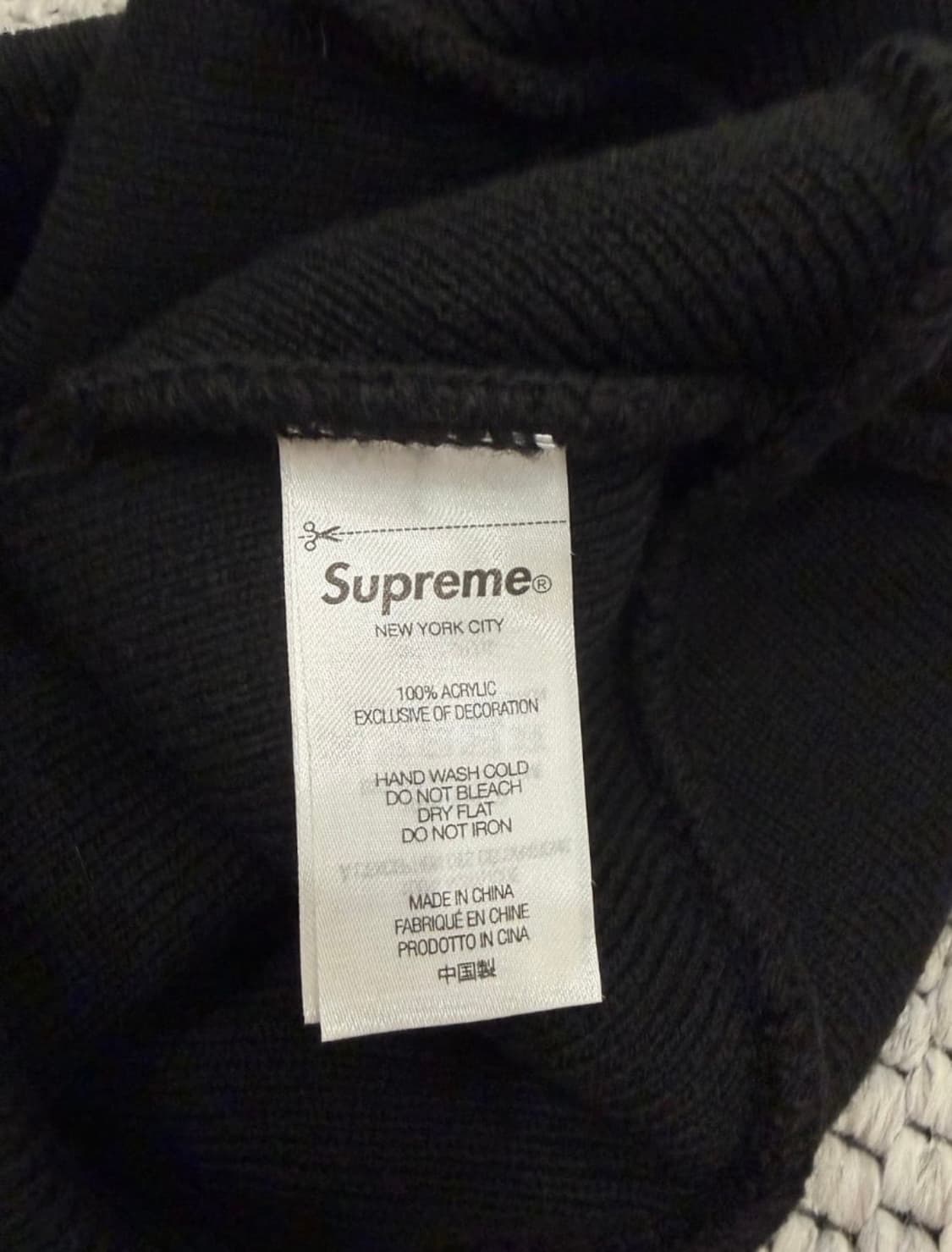 [OS] 슈프림 태그 비니 블랙 상품이미지4