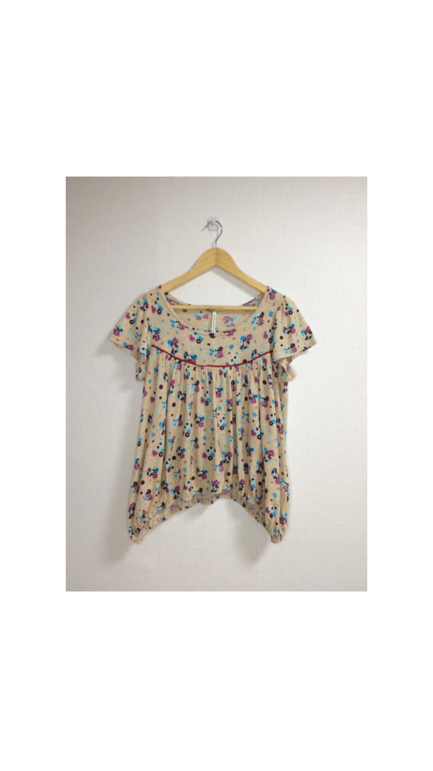 스나오 쿠와하라 베이지 플로럴 벌룬 탑 상품이미지1