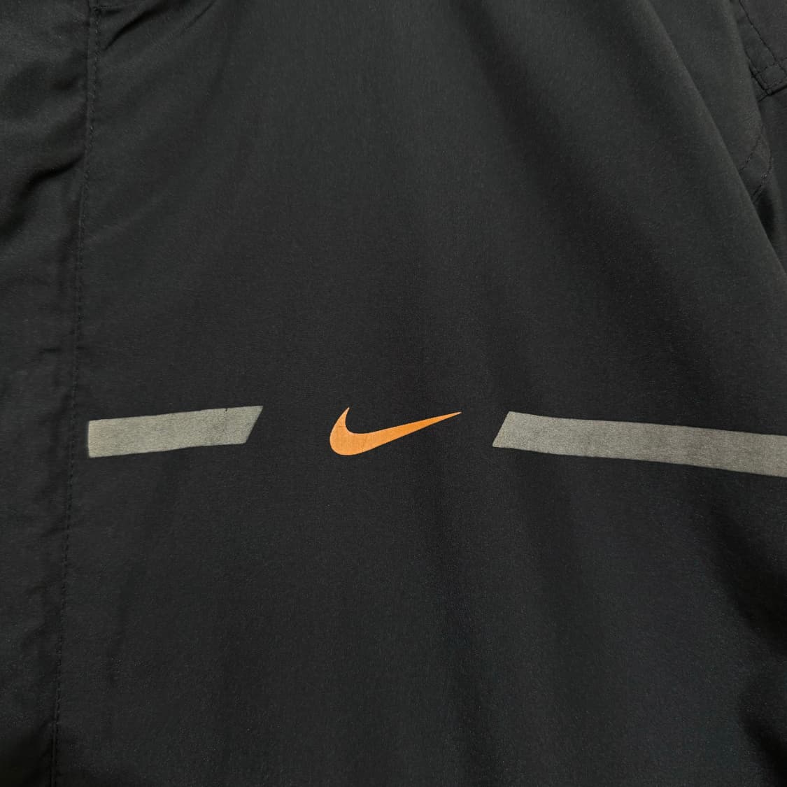 나이키 바람막이 상품이미지3
