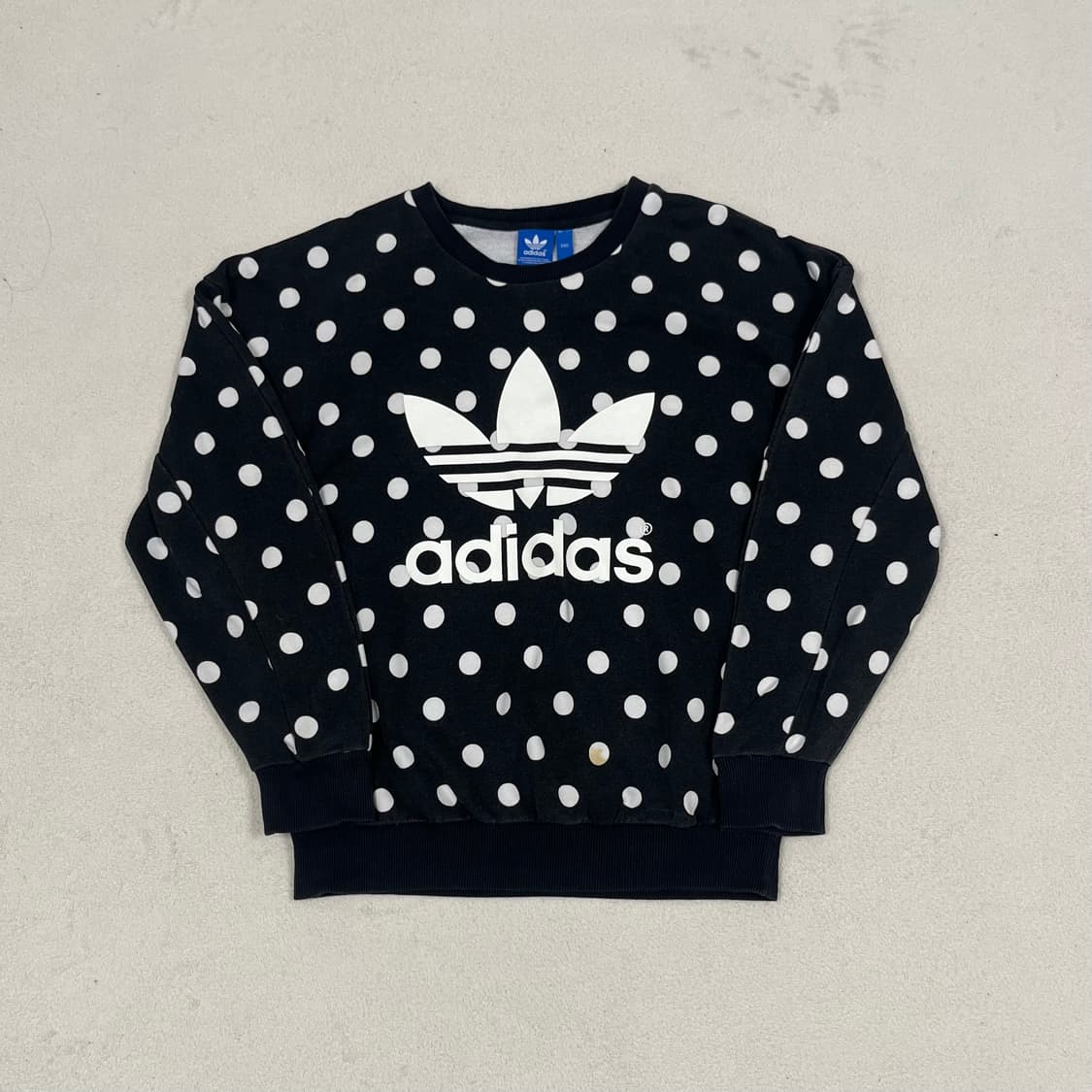 Adidas black dot sweatshirt 상품이미지5