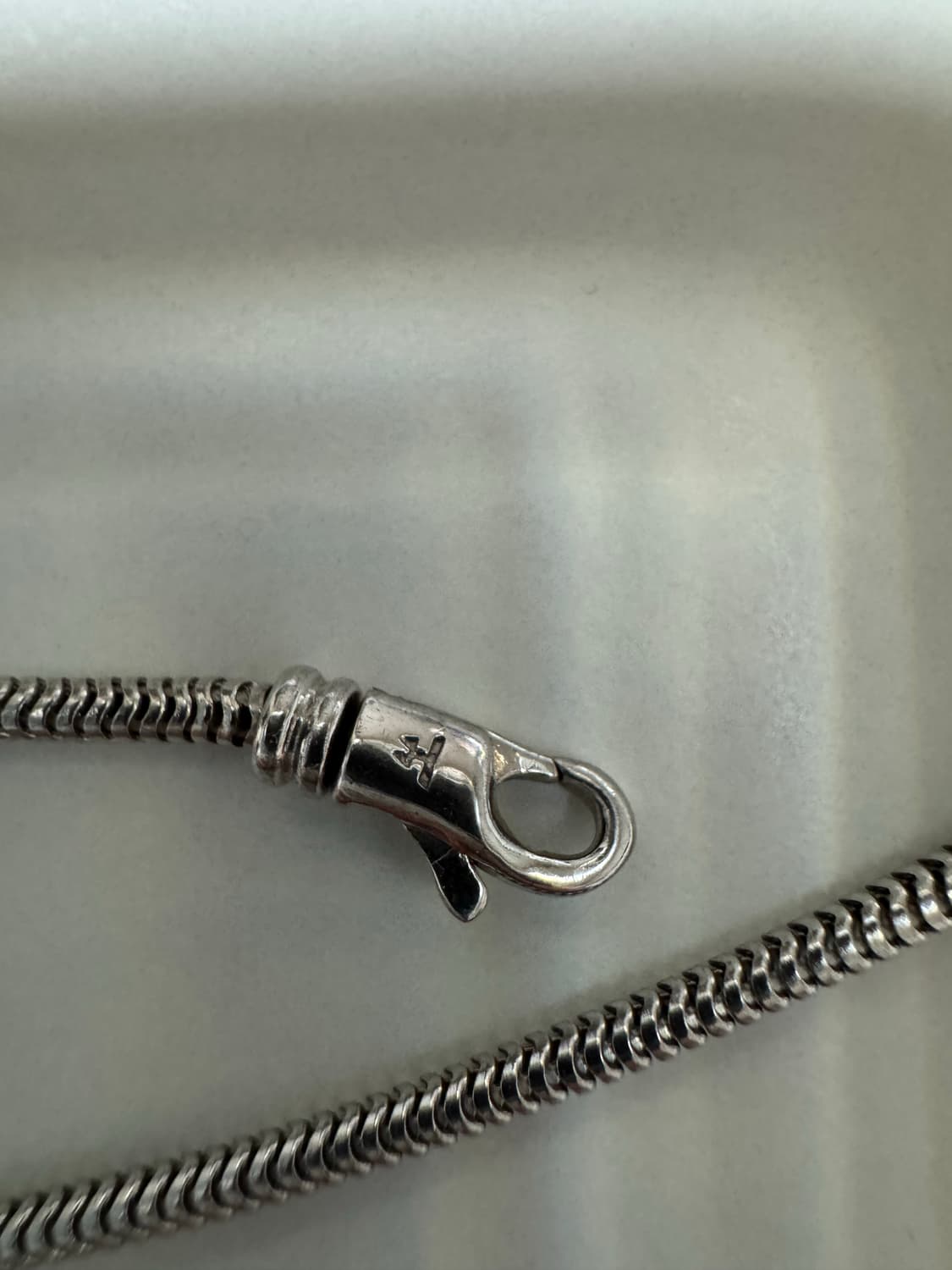 톰우드 스네이크 체인 목걸이 미친 가격에 판매합니다! 상품이미지6