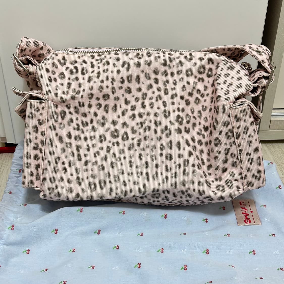 샤키리 레오파드 포켓백 핑크 상품이미지2
