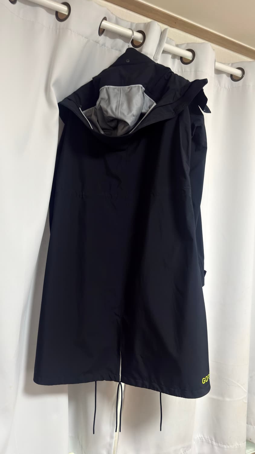 나이키 ACG Lap 고어텍스 블랙 코트 상품이미지8