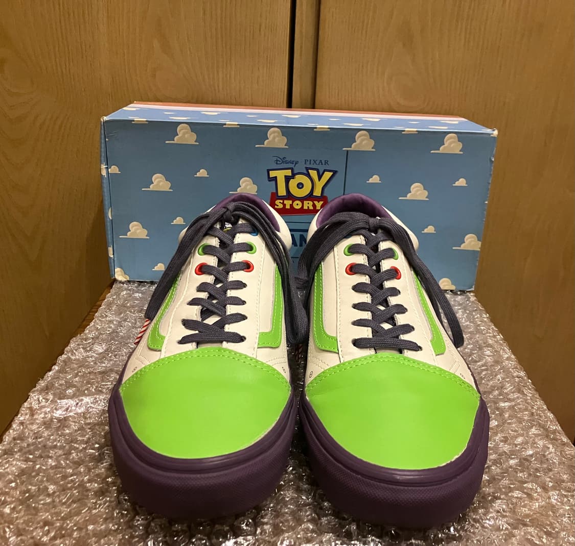 Vans 반스 올드스쿨 x 디즈니 토이스토리 버즈 라이트이어 290 상품이미지1