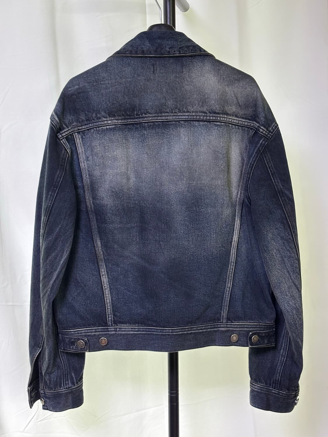 엘무드 버번 데님 트러커 자켓 미드나잇블루 상품이미지3