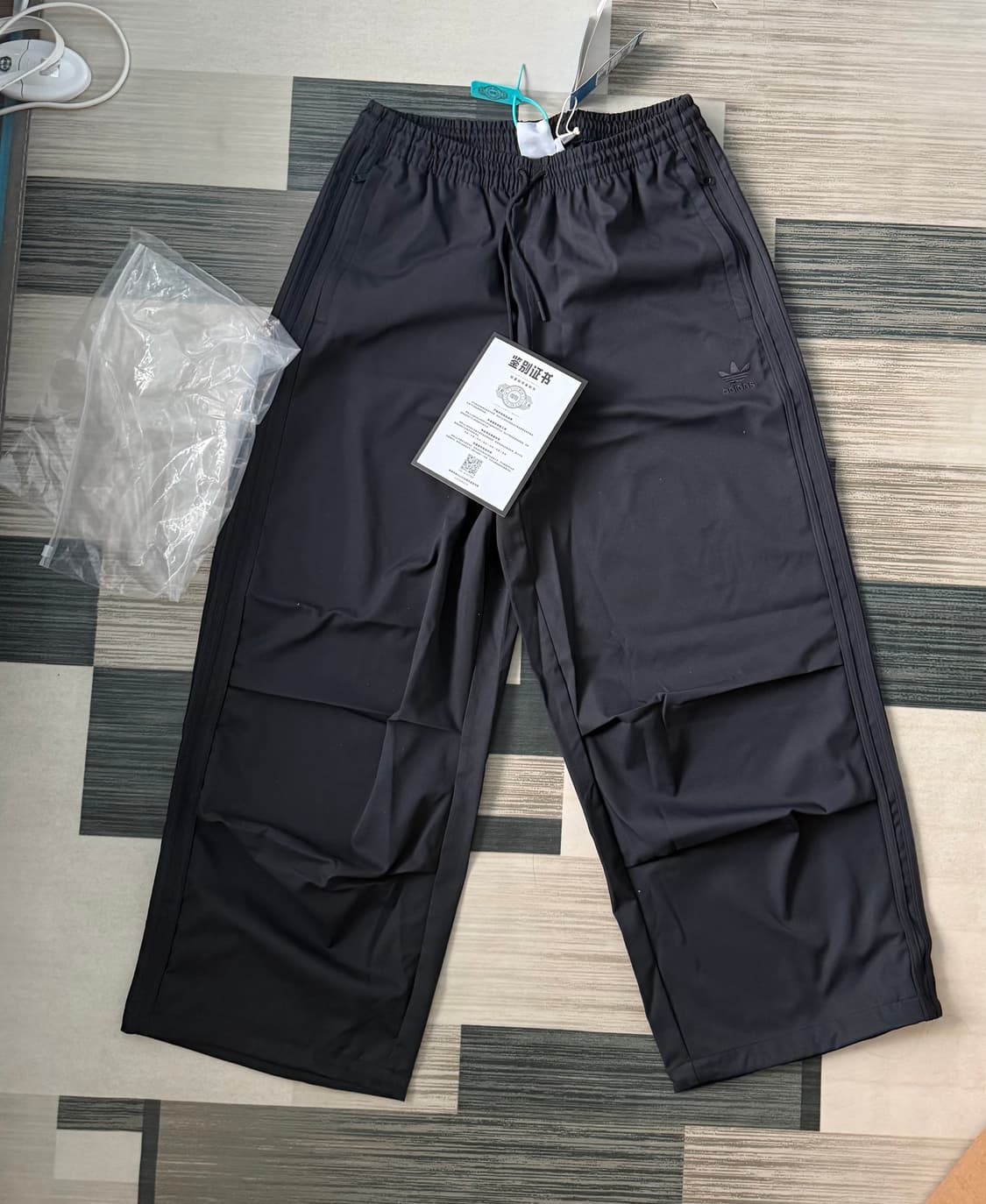 아디다스 파라슈트 트랙팬츠 kr사이즈 상품이미지2