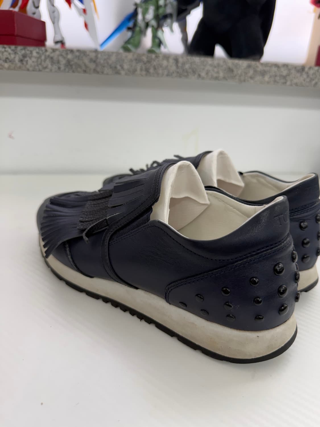 정품) TODS 토즈 여성 프린지 스니커즈 36 상품이미지7