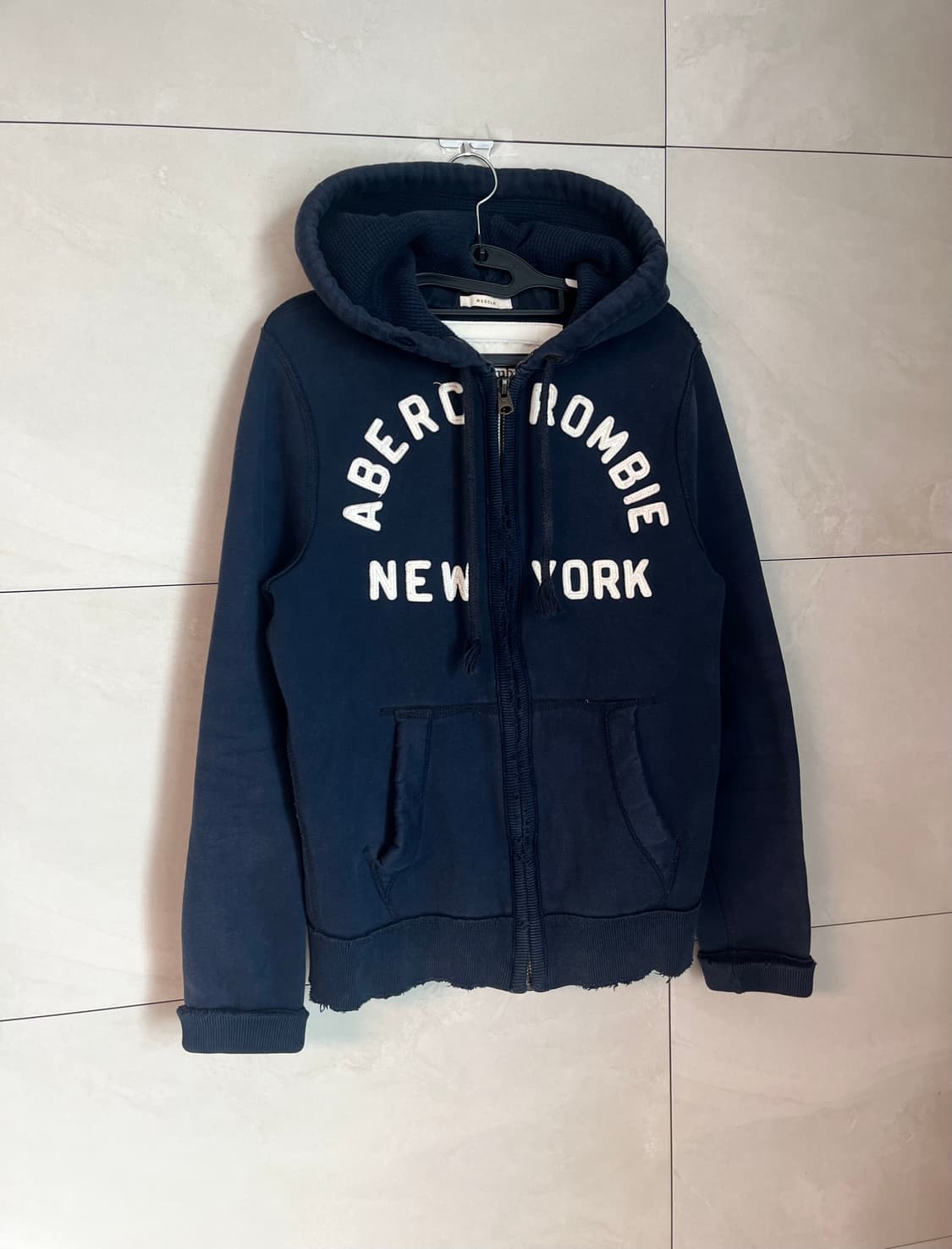 아베크롬비 스펠로고 후드집업 네이비 [S]  상품이미지2