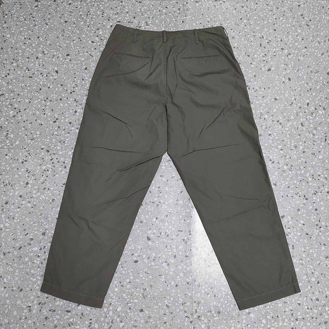 Uniqlo U Wide Fit Tapered Pants 유니클로 U 상품이미지6