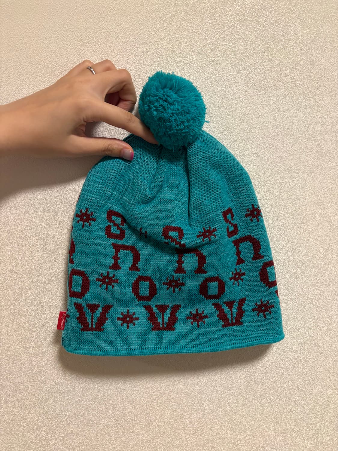 supreme 아일릿 로하 슈프림 비니 상품이미지2