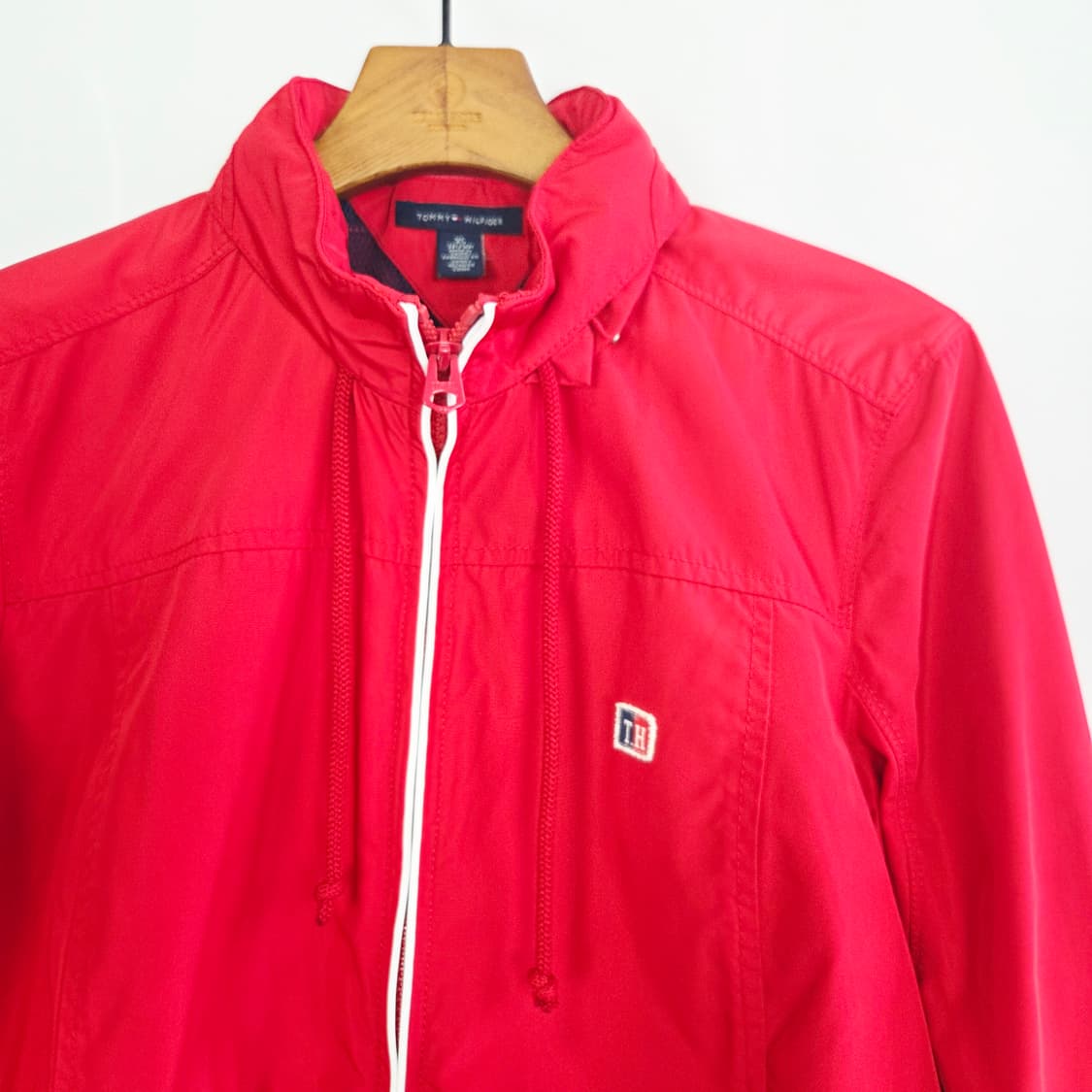 [TOMMY HILFIGER] 타미힐피거 레드 집업 바람막이 자켓 XS 상품이미지4