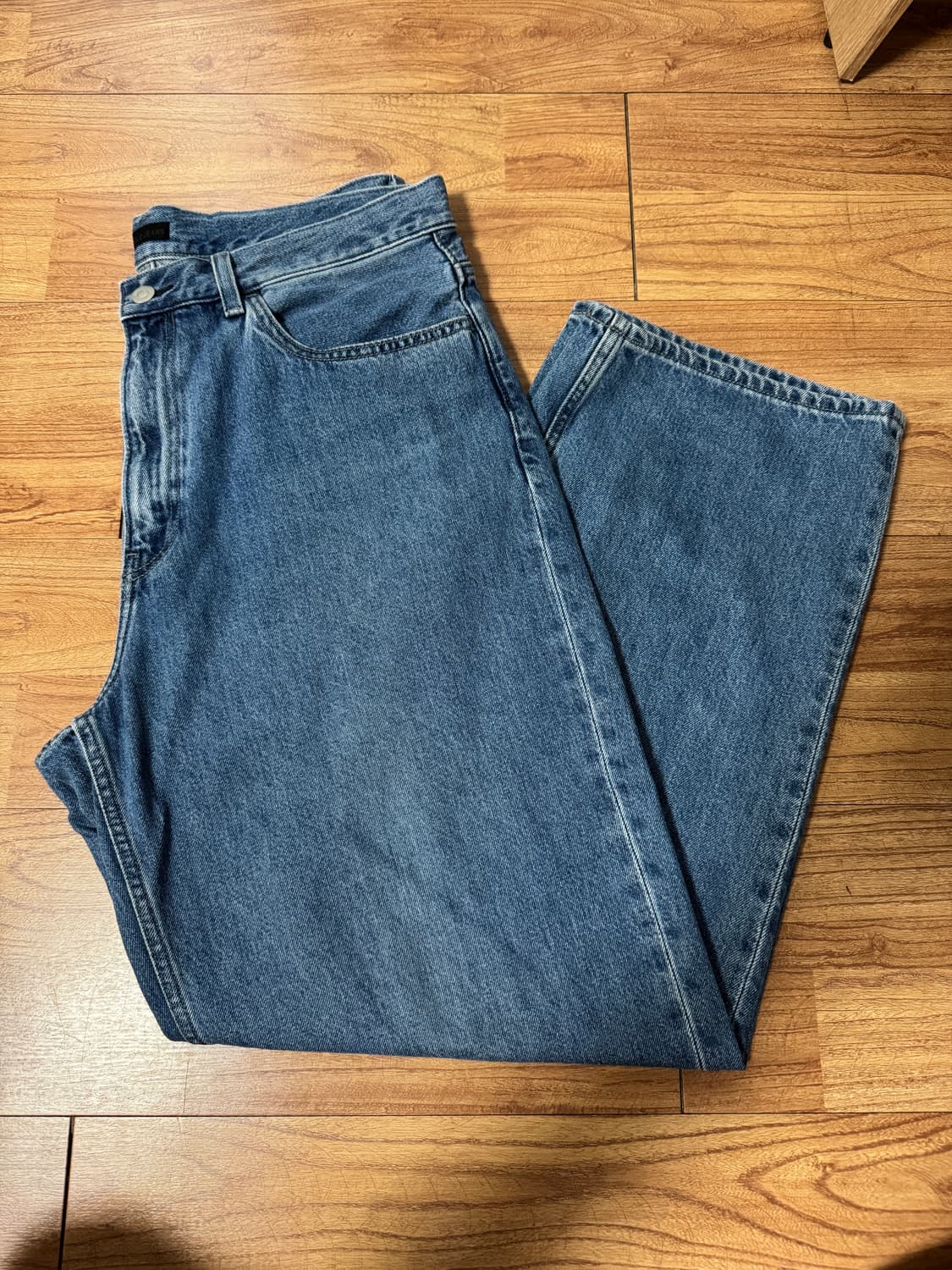 유니클로 와이드스트레이트진 상품이미지2