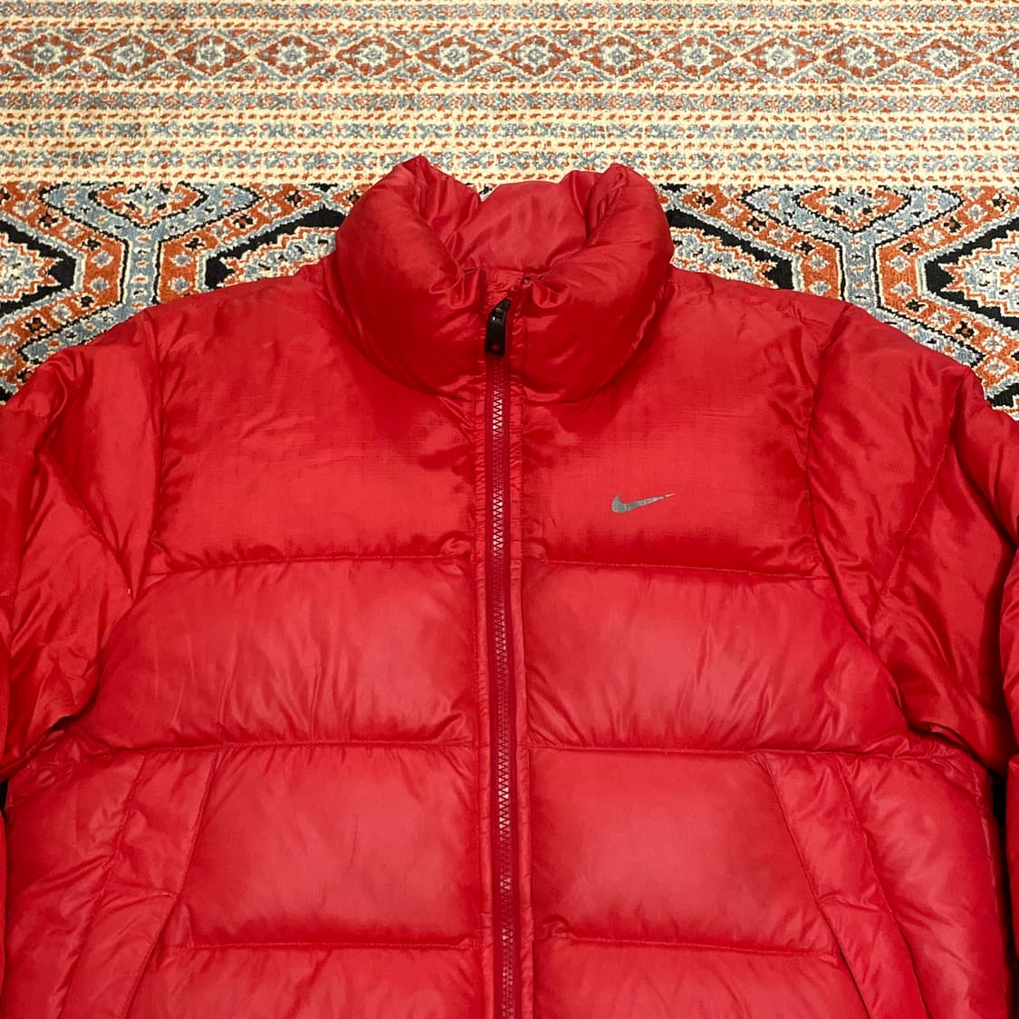 나이키 스우시로고 레드 덕다운 패딩점퍼 여성M 상품이미지2