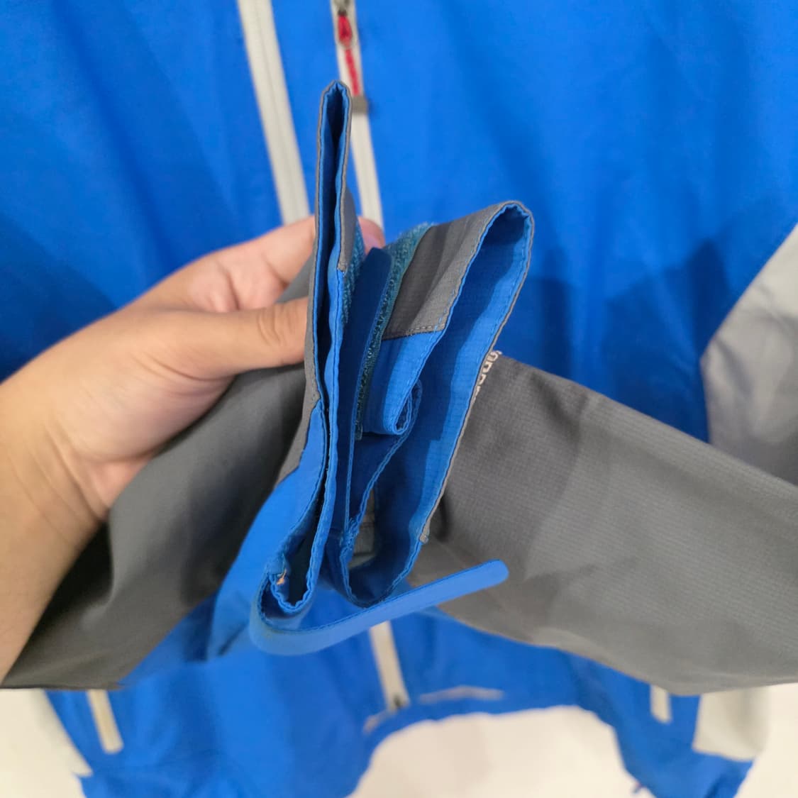 노스페이스 써밋 시리즈 바람막이 100 상품이미지2