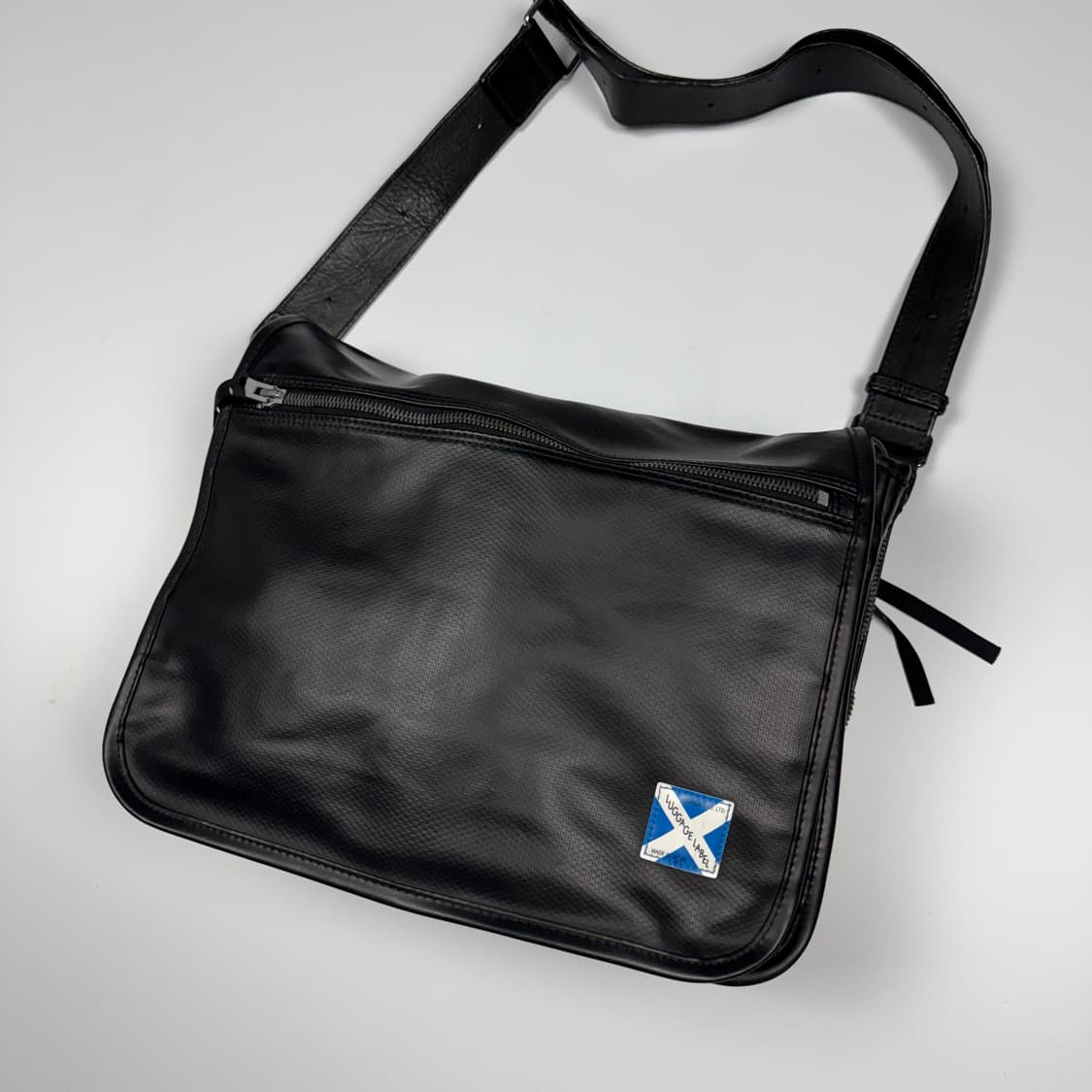 요시다포터 러기지라벨 뉴라이너 메신저백 블랙 상품이미지2