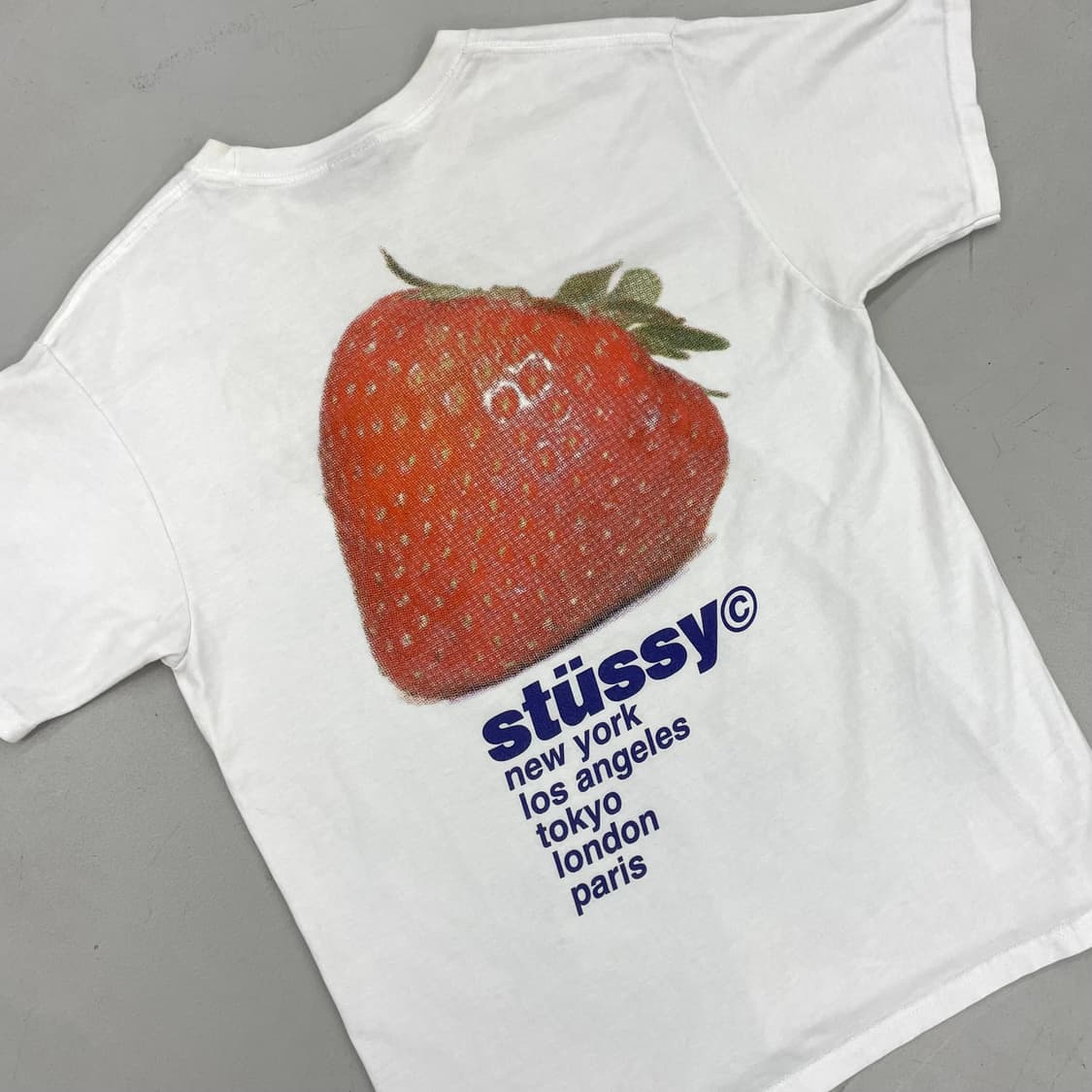 스투시 스트로베리 반팔 티셔츠 화이트 상품이미지2