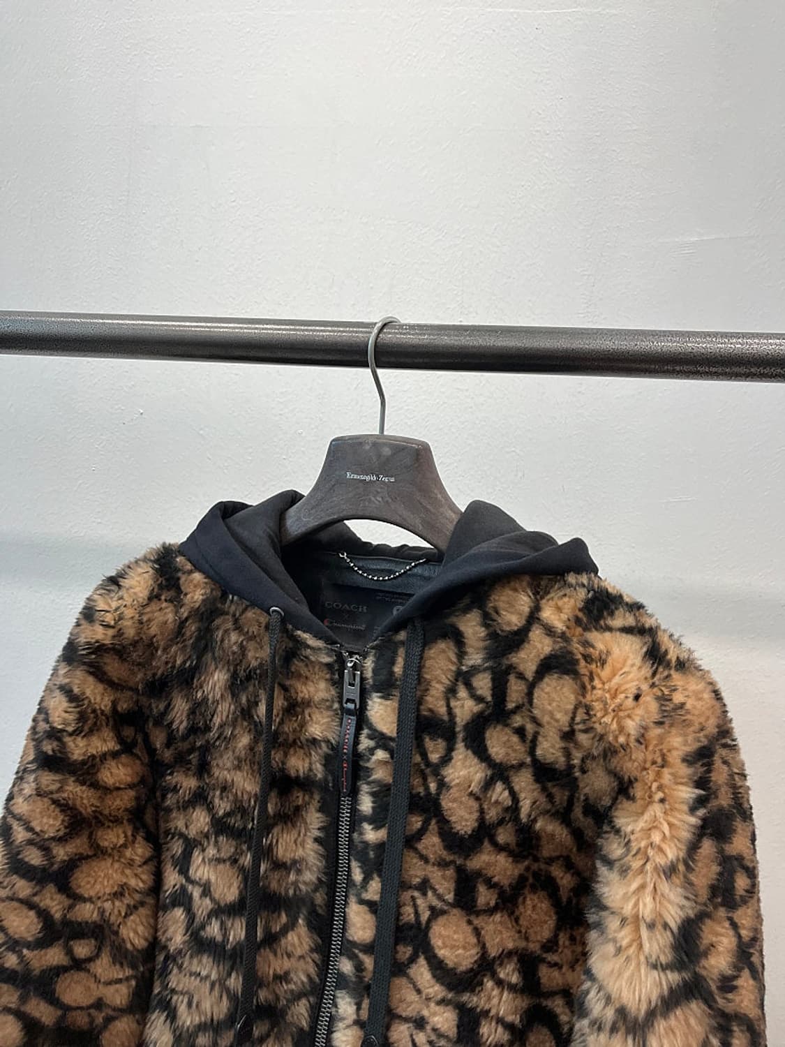 95) 코치 x 챔피온 시어링 무스탕 집업 상품이미지2