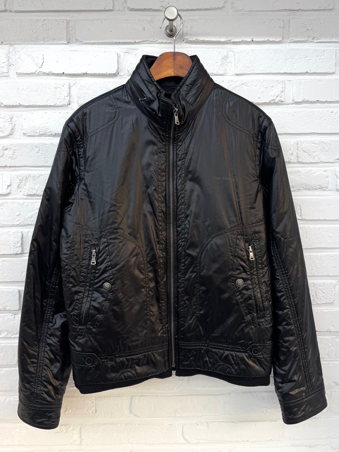 캘빈클라인 블랙 유광 나일론 자켓 상품이미지3