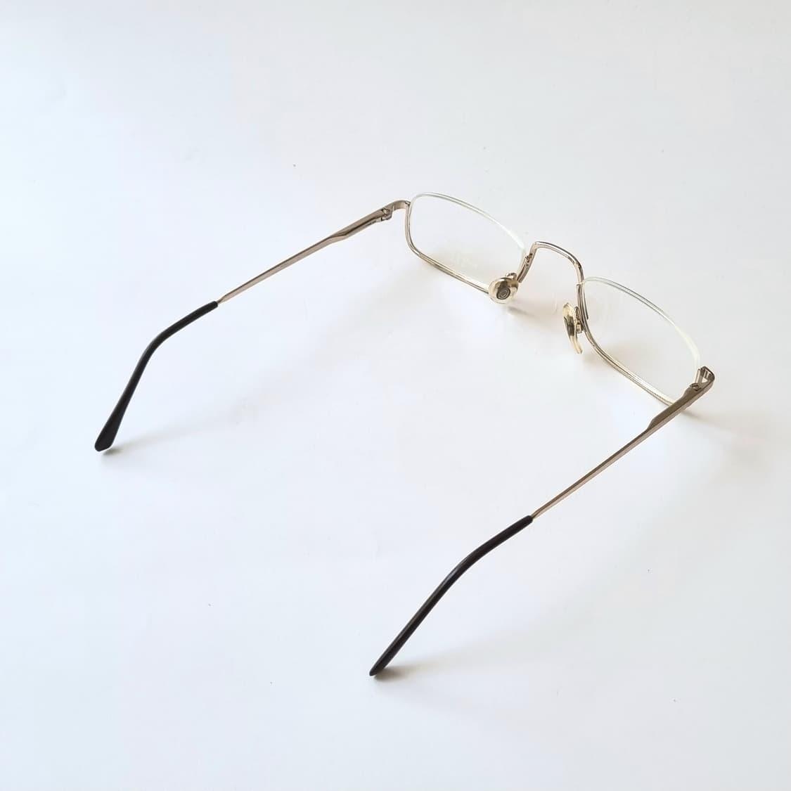 데드스탁 요즘 가장 핫한 오피스 사이렌 룩의 긱시크 안경테 800 상품이미지4