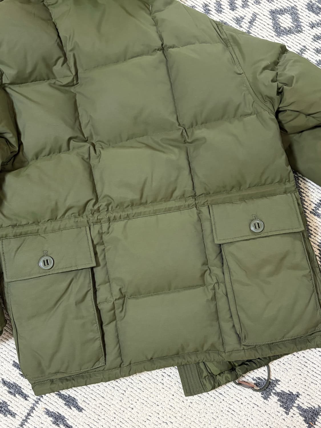 프리즘웍스 카라코람 덕다운 패딩 올리브 L 상품이미지6