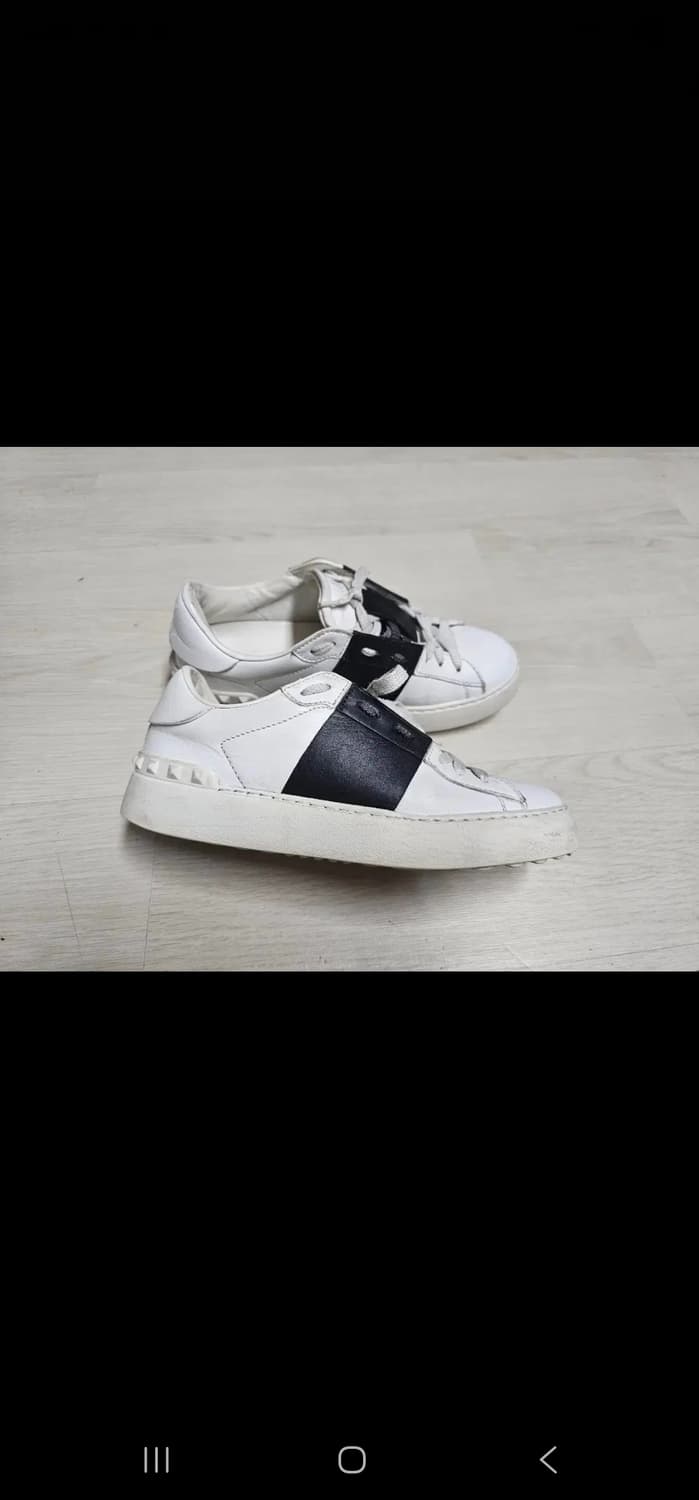 정품 발렌티노 여성스니커즈 225 상품이미지1